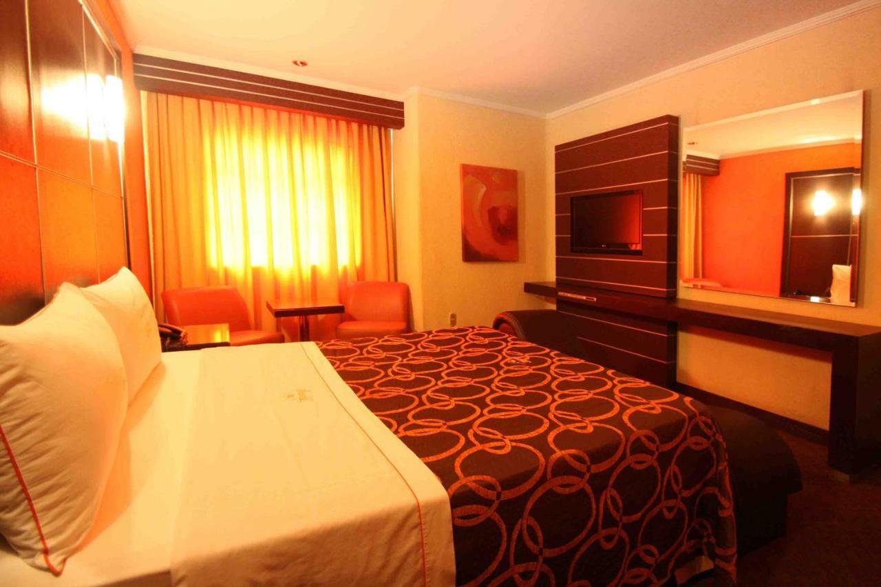 Motel Mirage Guadalajara Kültér fotó